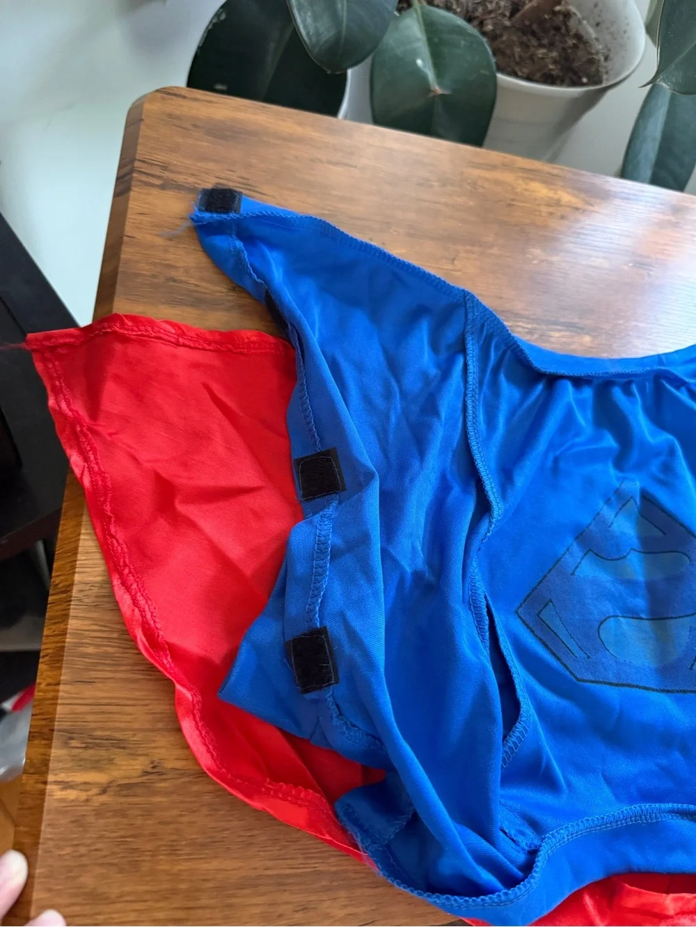 Small dog pet Superman Halloween costume